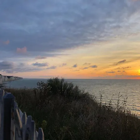 Brise Du Large - Maison D'ault Bed & Breakfast *